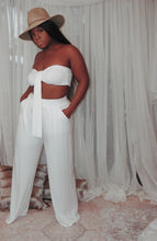 Load image into Gallery viewer, The Poppin’ Peony Two Piece Set
